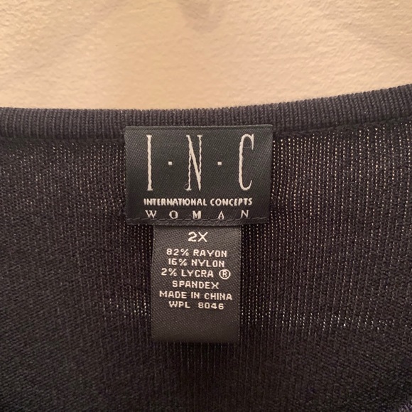 INC Black and white tunic sweater - Picture 3 of 5